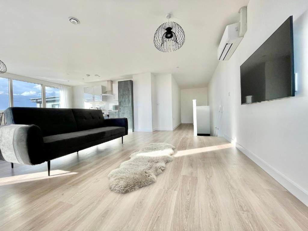 Bayard Plaza Penthouse Apartments Peterborough Exterior foto