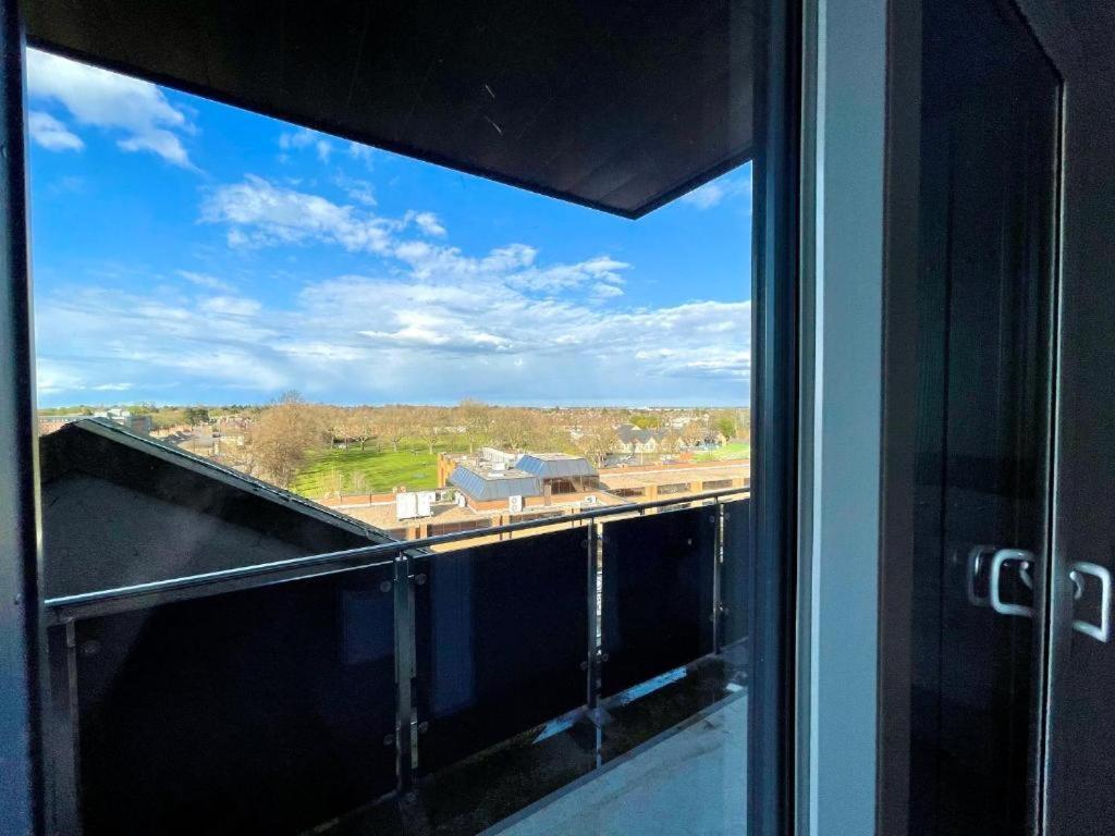Bayard Plaza Penthouse Apartments Peterborough Exterior foto